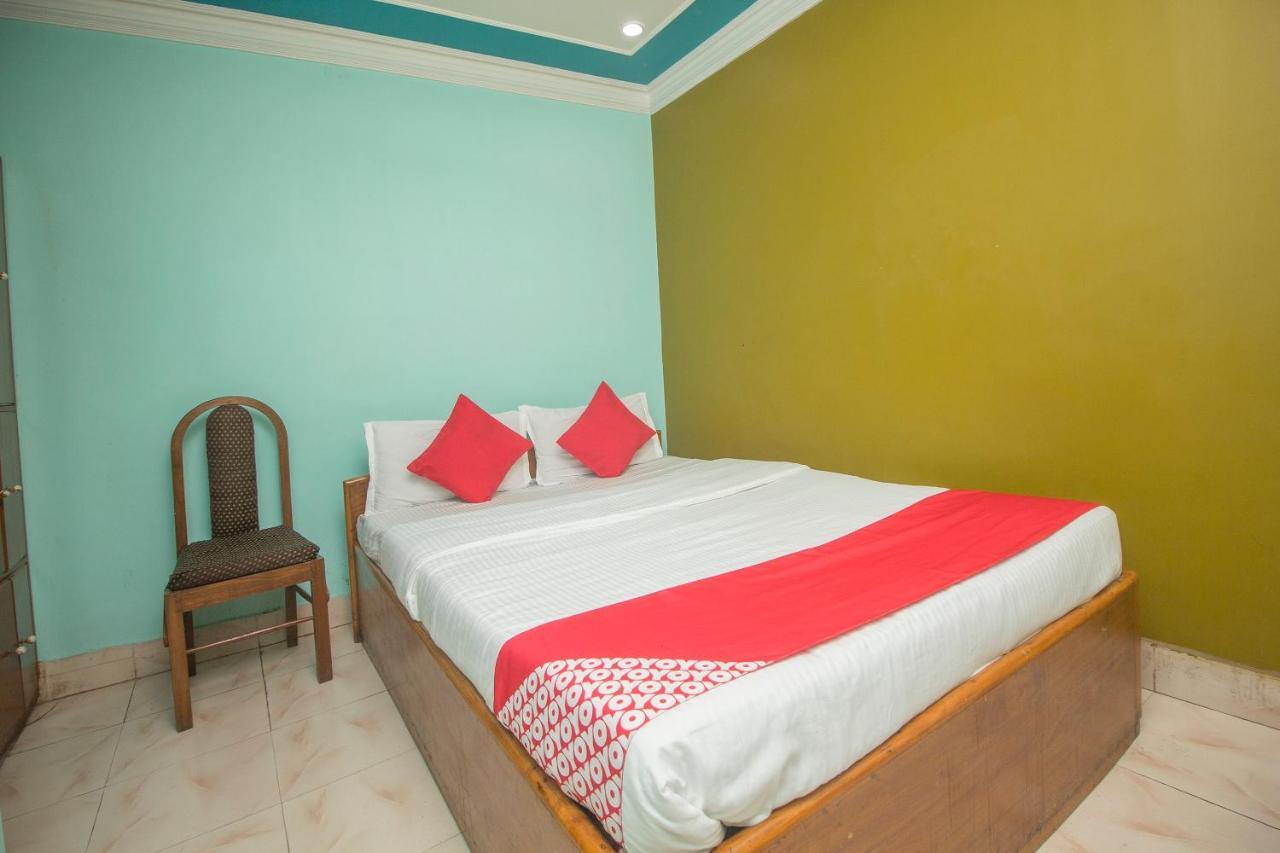 Oyo 48133 Hotel Payel Māldah Eksteriør billede